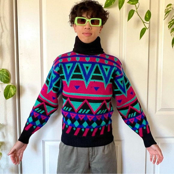 Vintage Other - Vintage Vaporwave-Style Wool Turtleneck Sweater